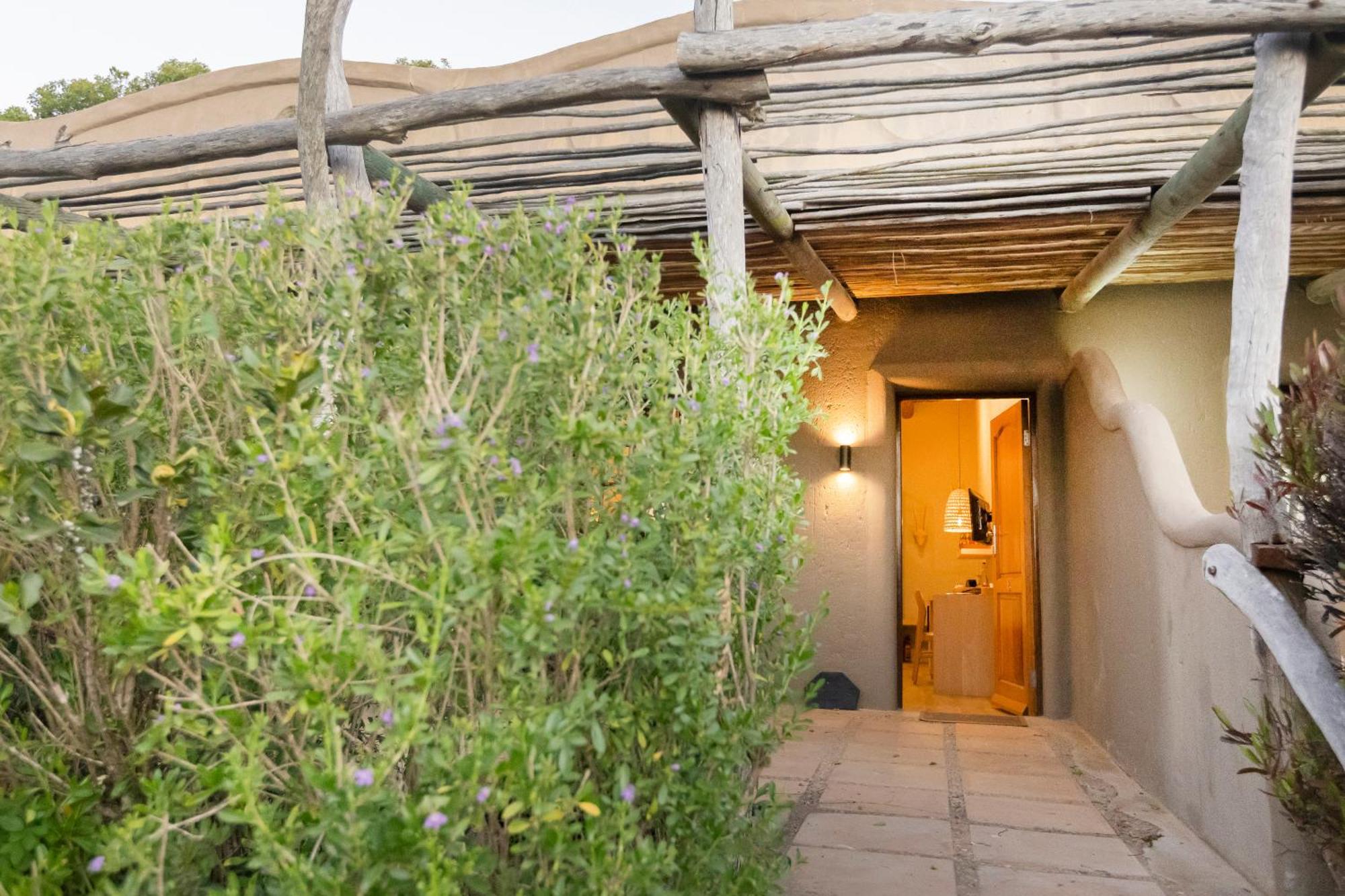 Garden Route Game Lodge Albertinia Экстерьер фото